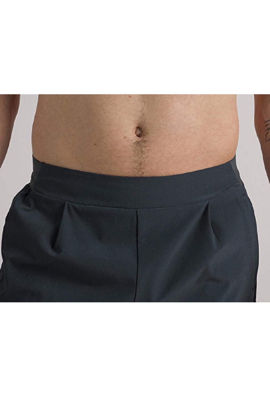 Black Altra VANISH SHORT Men's Bottoms | US_C4835